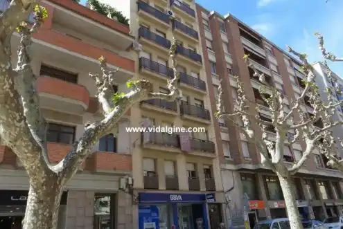 Local comercial de lloguer a Balaguer