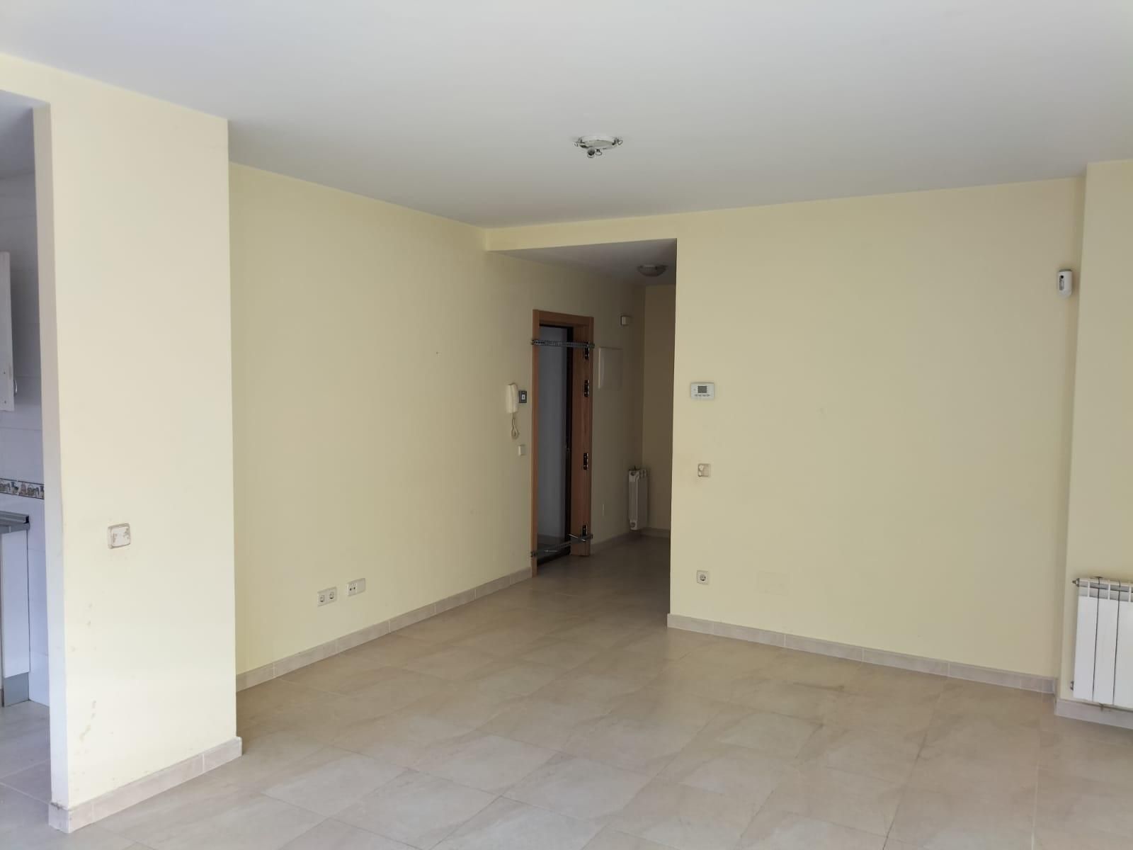 Piso en venta en Navalagamella con Trastero y Balcón