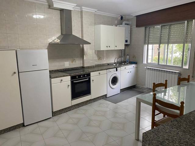 Piso en Alquiler en Rúa Do Campo Do Forno en Concheiros - Fontiñas