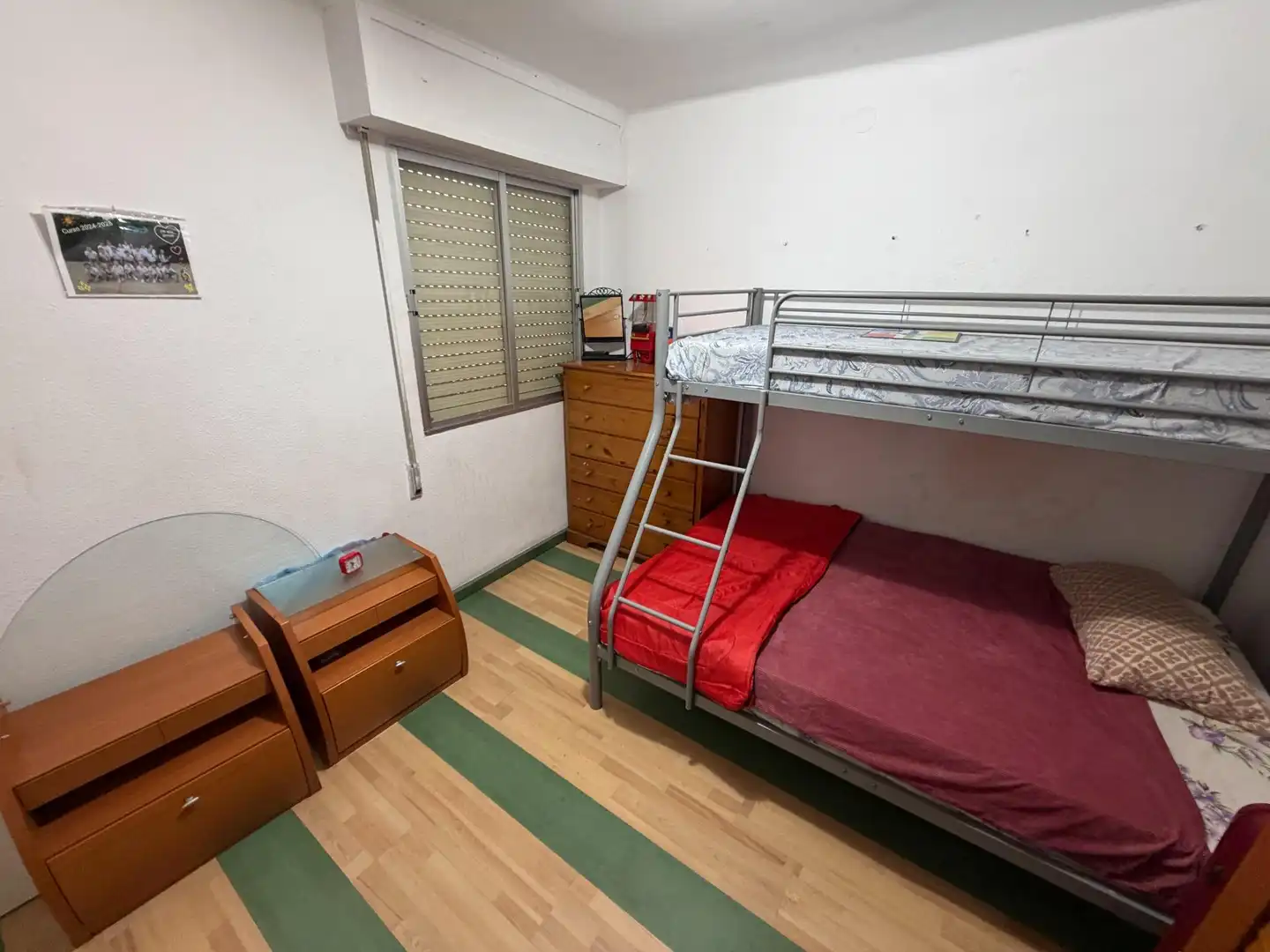 Habitación de Piso en venta en Silla con Balcón