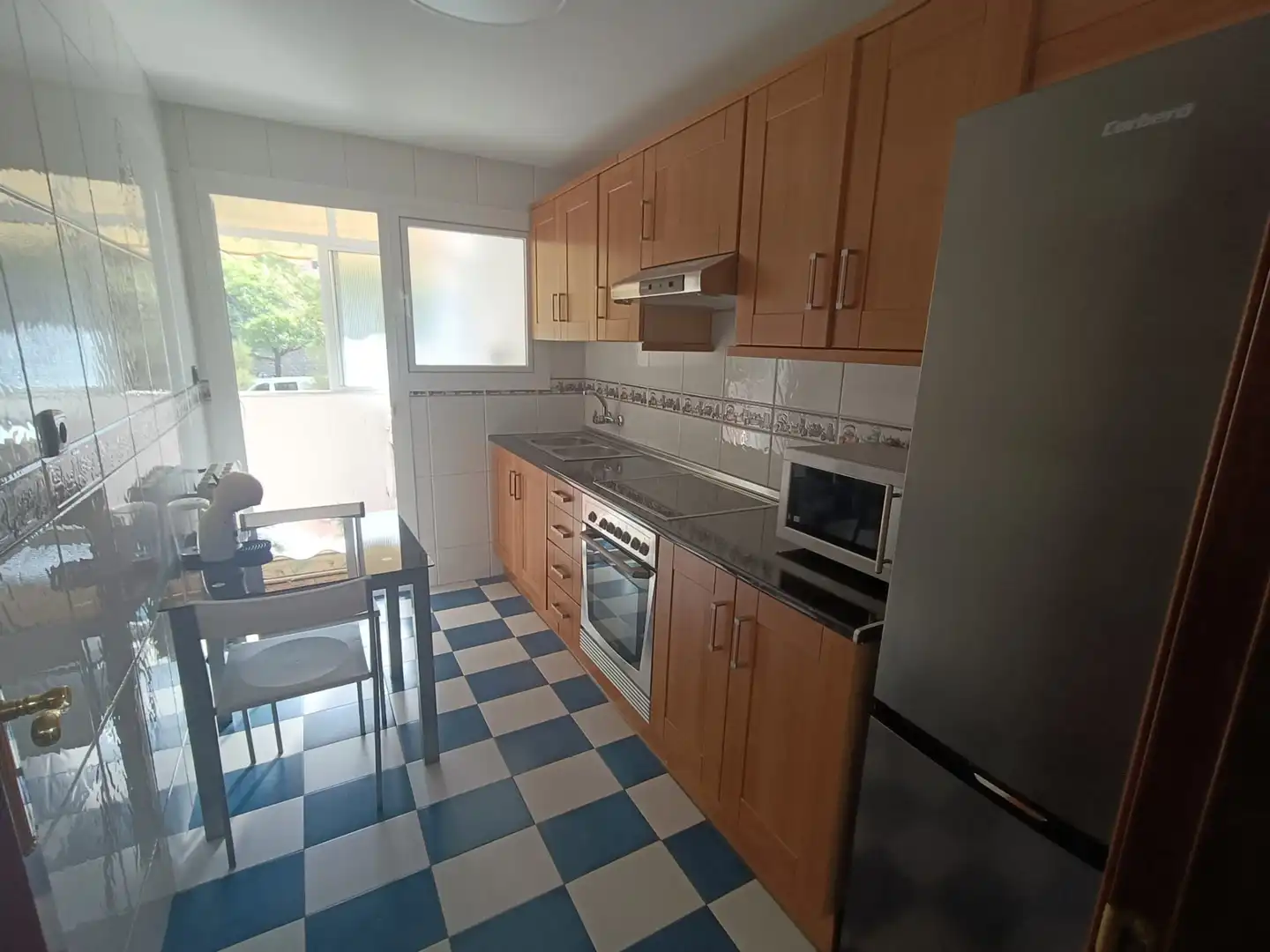 Cocina de Piso de alquiler en Granada con Aire acondicionado, Calefacción y Amueblado
