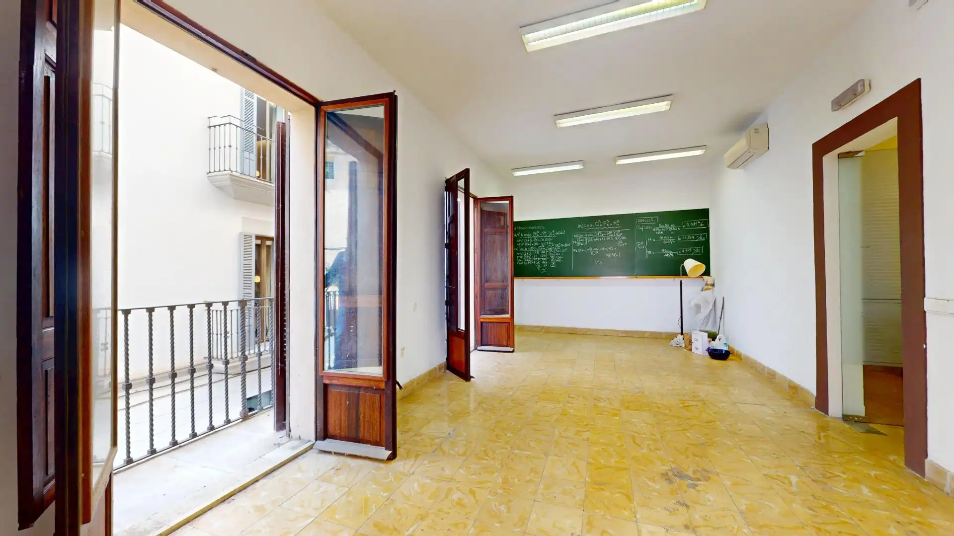 Piso en venta en  Palma de Mallorca con Terraza y Balcón