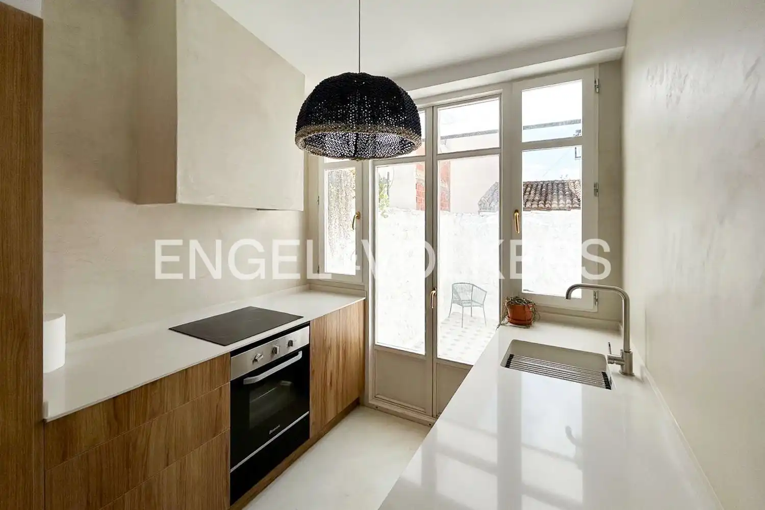 Cocina de Casa o chalet en venta en Burjassot con Aire acondicionado, Calefacción y Jardín privado