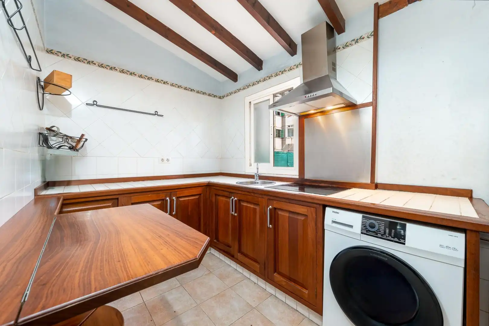 Küche von Wohnung zum Verkauf in  Palma de Mallorca mit Klimaanlage, Heizung und Parkett