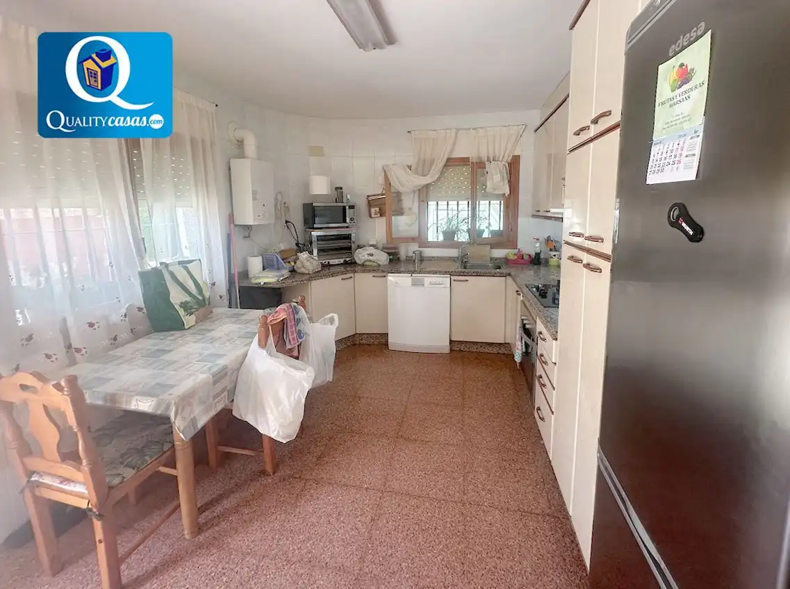 Cocina de Casa o chalet en venta en Mutxamel con Aire acondicionado, Calefacción y Terraza