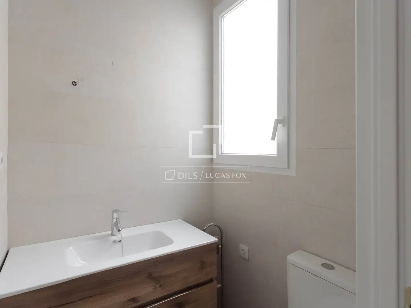 Baño de Piso de alquiler en Jaén con Aire acondicionado y Calefacción