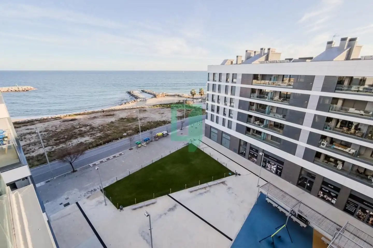 Exterior view of Flat for rent in Badalona  with Air Conditioner and Terrace