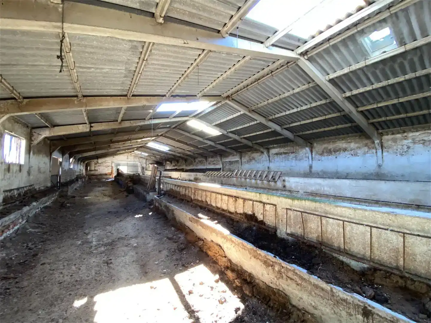 Industrial buildings for sale in Olmos de Esgueva