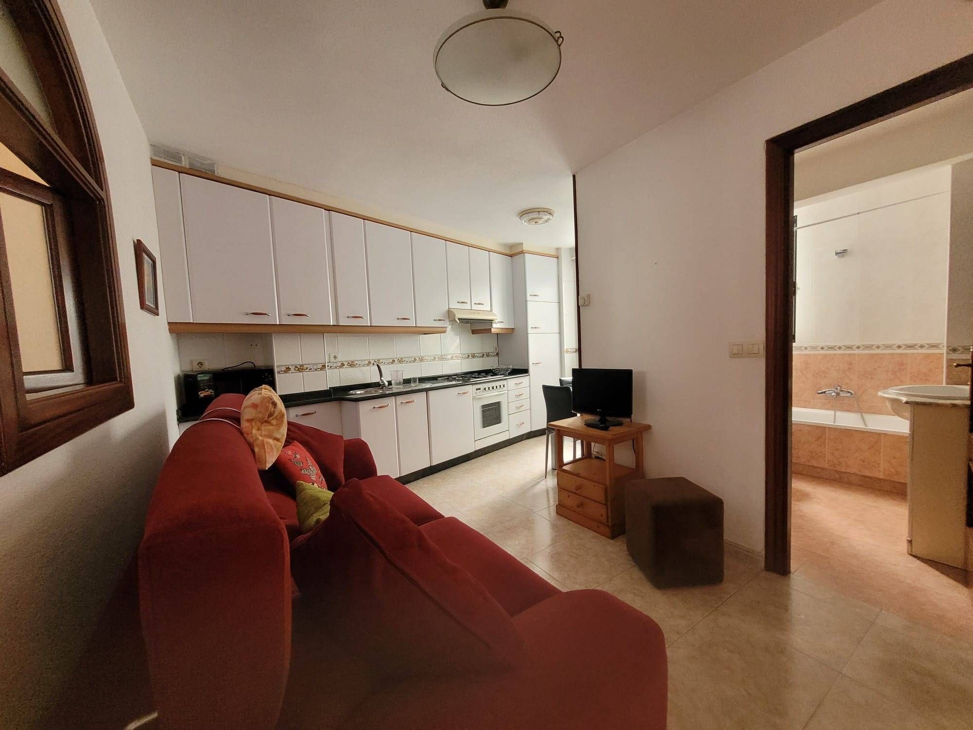 Living room of Apartment for sale in Santiago de Compostela   with Heating and Terrace