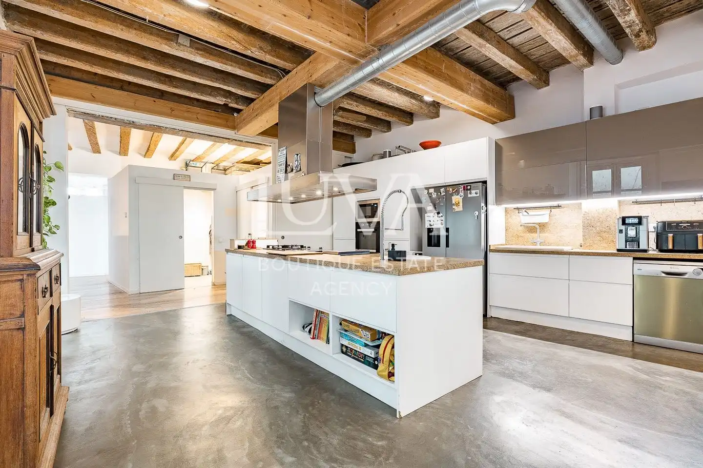 Cocina de Apartamento en venta en Barcelona con Aire acondicionado, Calefacción y Terraza