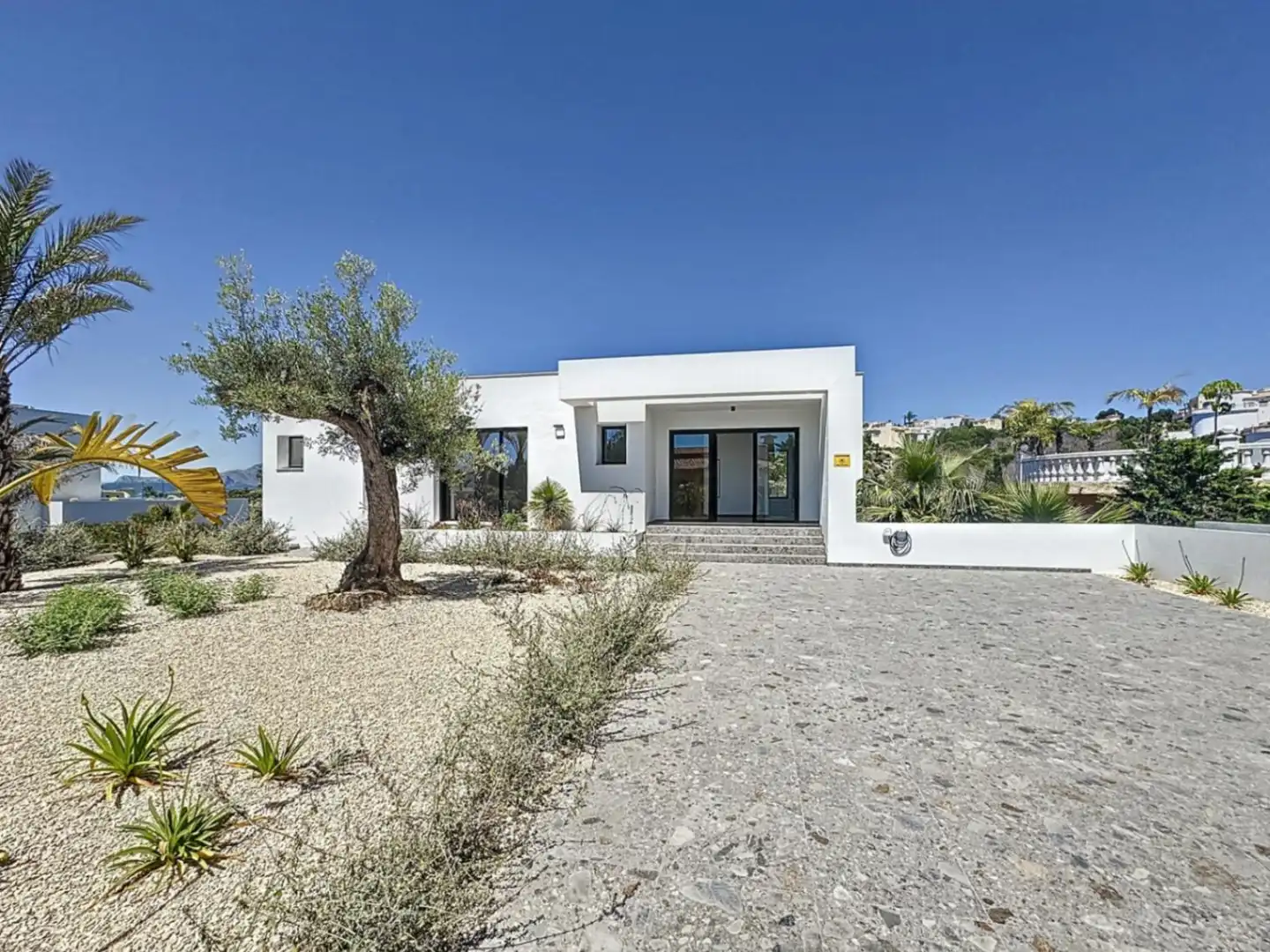 Chalet con piscina en venta en Cumbre del Sol, imagen 5