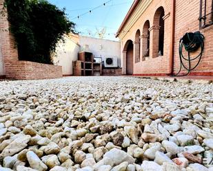 Terrassa de Casa adosada en venda en Illescas amb Aire condicionat, Calefacció i Jardí privat