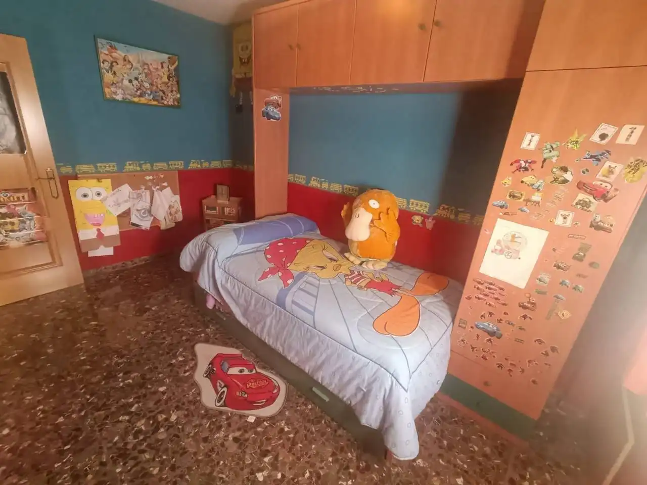 Dormitori de Casa o xalet en venda en Villanueva Mesía amb Jardí privat, Terrassa i Moblat