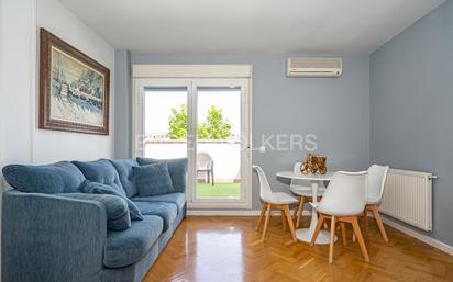 Living room of Attic for sale in  Madrid Capital  with Air Conditioner, Terrace and Balcony