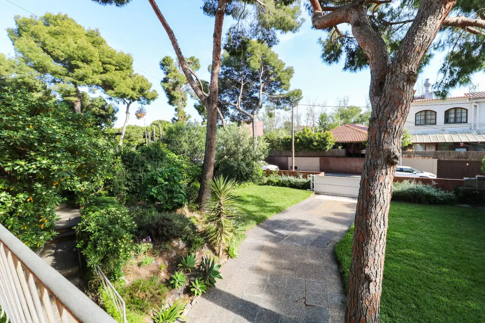 Jardí de Casa o xalet en venda en Castelldefels amb Aire condicionat, Calefacció i Parquet