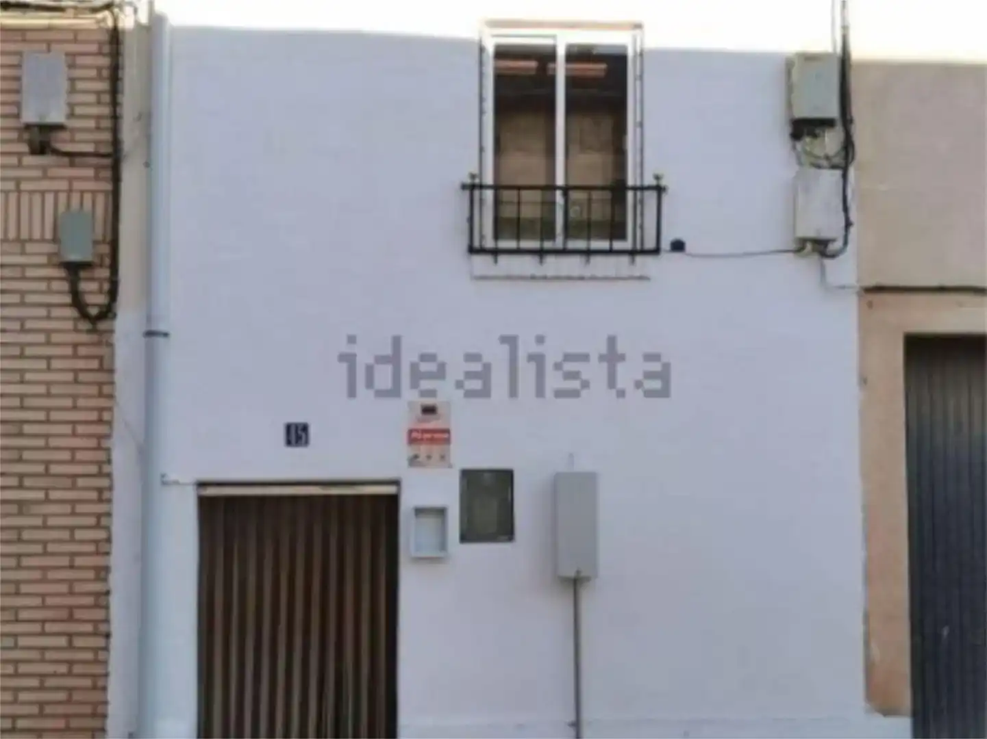 Vista exterior de Pis en venda en Monreal del Campo amb Traster i Moblat