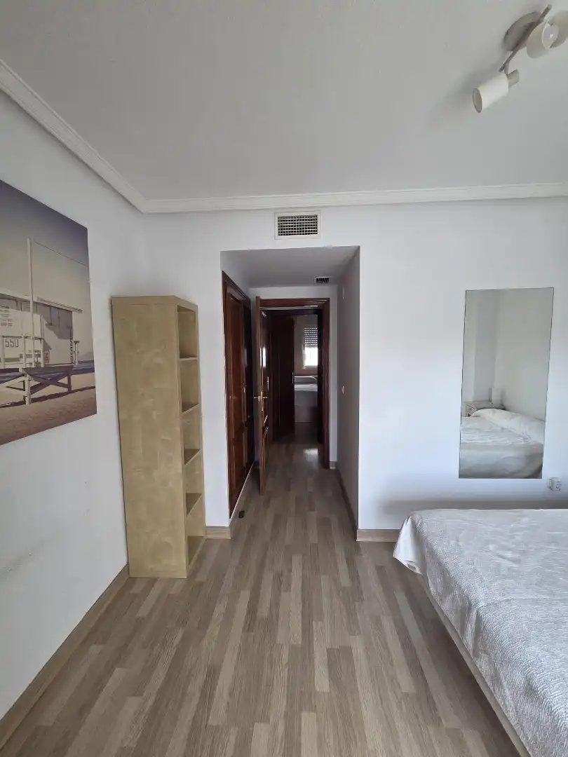 Wohnung zur Miete in Badajoz mit Klimaanlage, Heizung und Abstellraum
