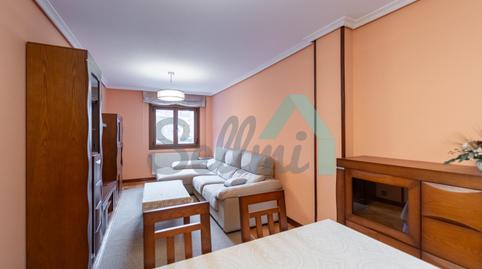 Foto 2 de Pis de lloguer a De María Neira, La Ería, Oviedo