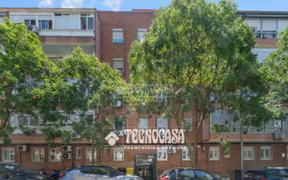 Exterior view of Flat for sale in  Madrid Capital  with Terrace