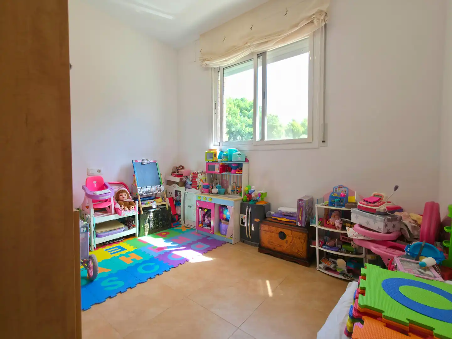 Habitación de Casa o chalet en venta en Abrera con Aire acondicionado, Calefacción y Jardín privado