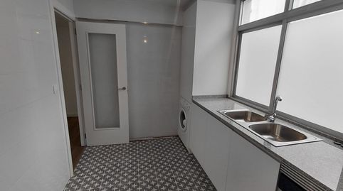 Foto 5 von Wohnung zur Miete in Rúa Nicaragua, 16, Falperra - Santa Lucía, A Coruña Capital