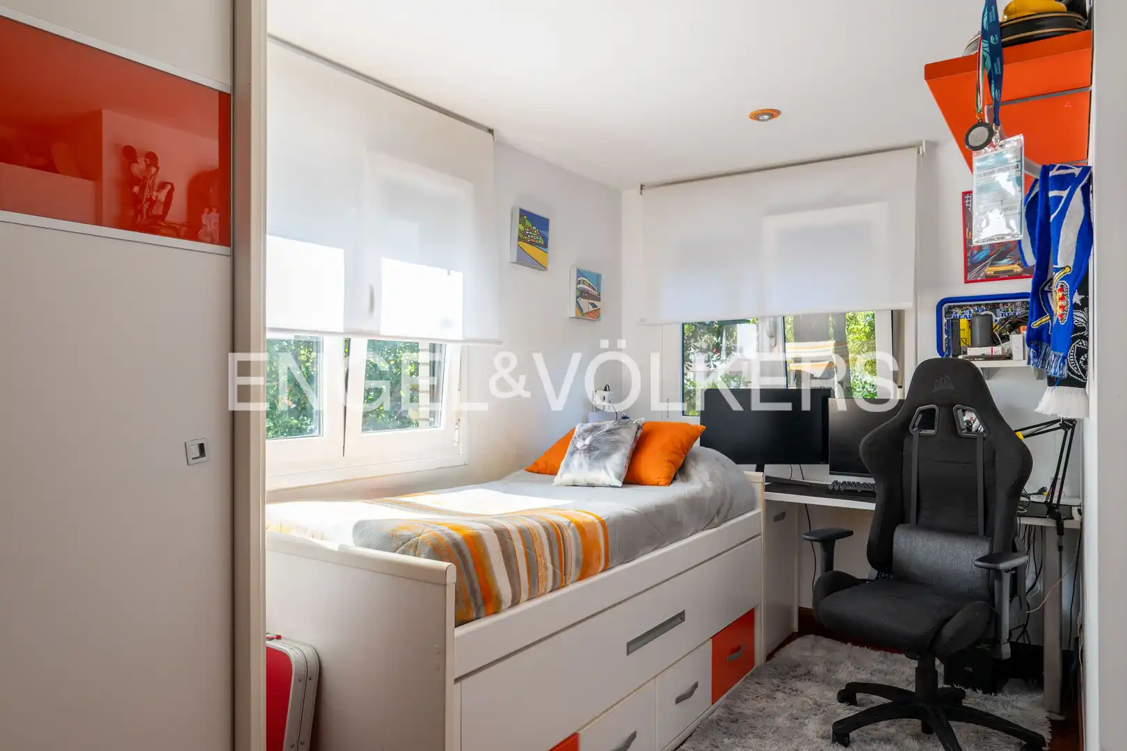 Bedroom of Flat for sale in Donostia - San Sebastián   with Air Conditioner, Heating and Private garden