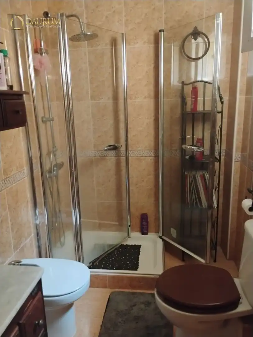 Bany de Dúplex en venda en Sevilla amb Aire condicionat, Calefacció i Terrassa