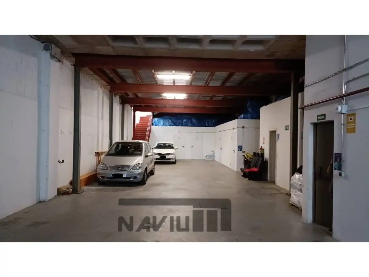 Parking de Nave industrial en venta en Alcobendas con Alarma