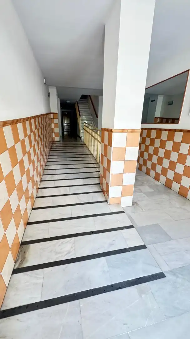 Flat for sale in Estepona  with Terrace, Oven and Microwave