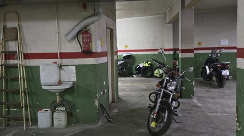 Foto 3 von Garage zum Verkauf in Carrer Pirineus, 22, Morera, Badalona