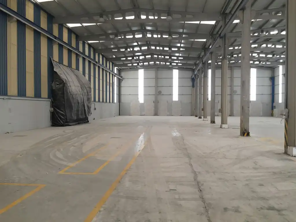 Industrial building for sale in Avenida da Deputación, imagen 2