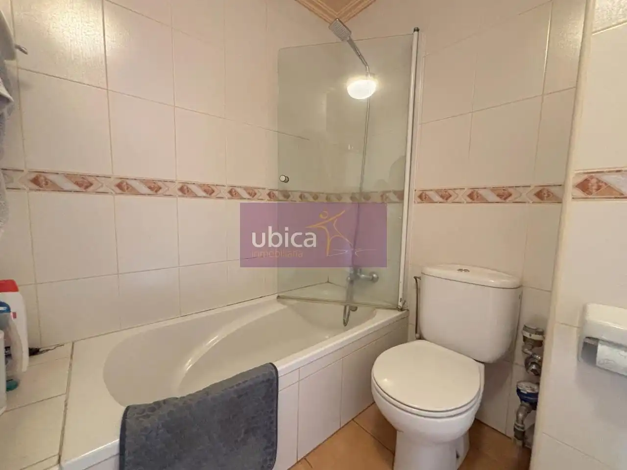Baño de Piso en venta en O Porriño   con Calefacción, Parquet y Terraza