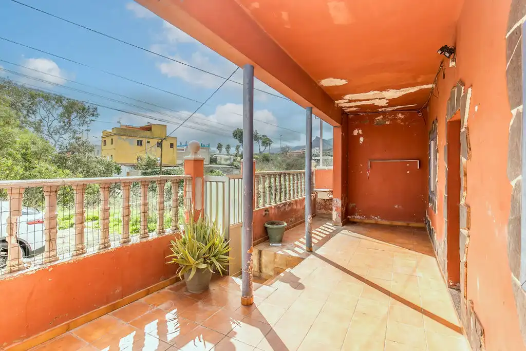 Casa adosada en venta en C/ Lezcano, Llano del Moro