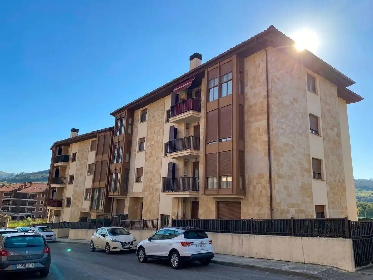 Exterior view of Flat for sale in Voto  with Heating, Terrace and Furnished