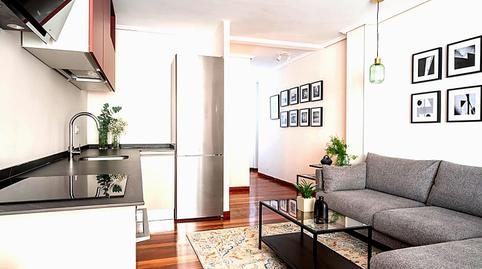 Foto 3 de Piso en venta en Calle Floranes, 58, Cuatro Caminos, Santander