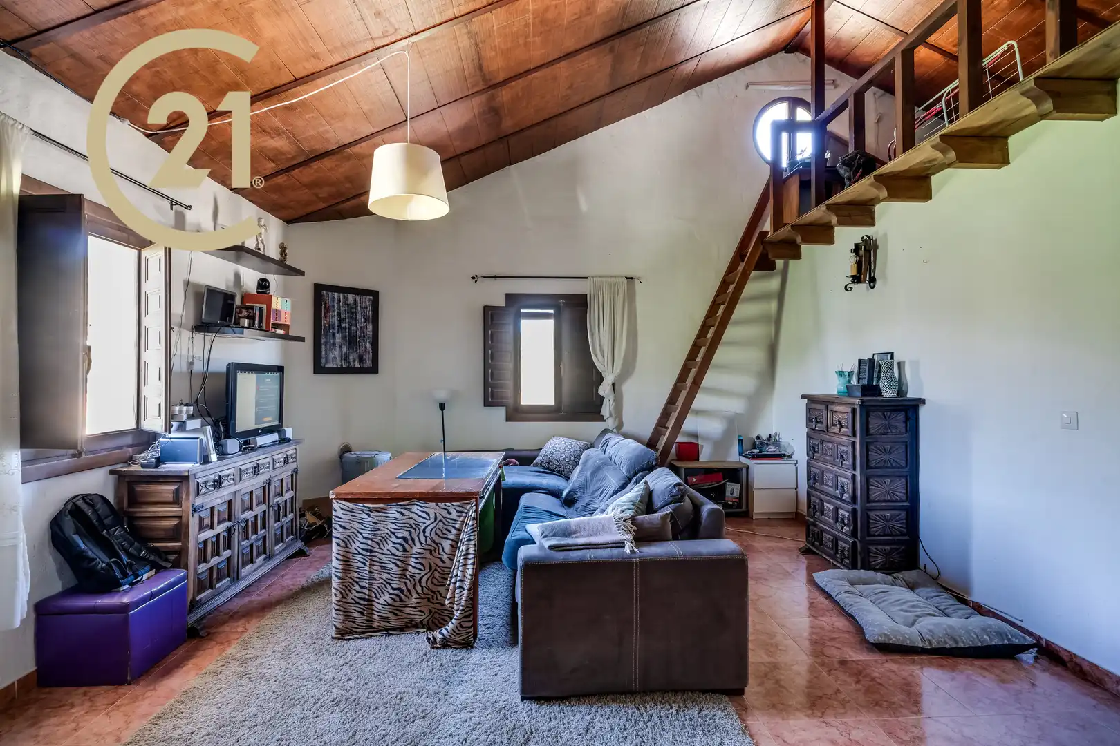 Sala de estar de Finca rústica en venta en Monda con Jardín privado, Terraza y Piscina