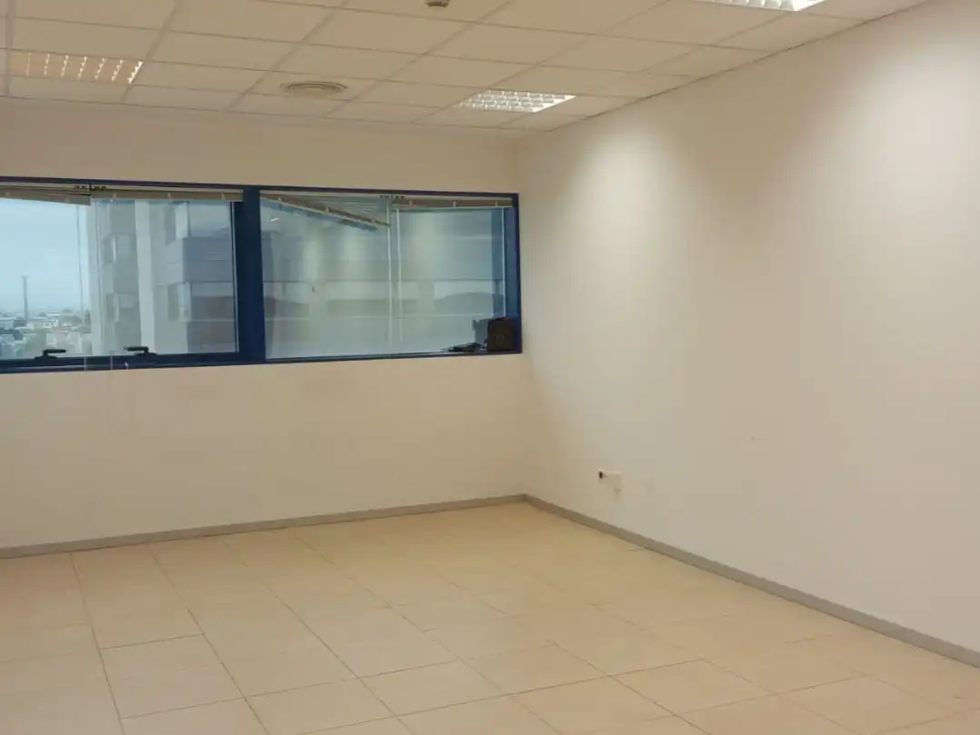 Oficina en venda en Sevilla amb Aire condicionat, Calefacció i Internet