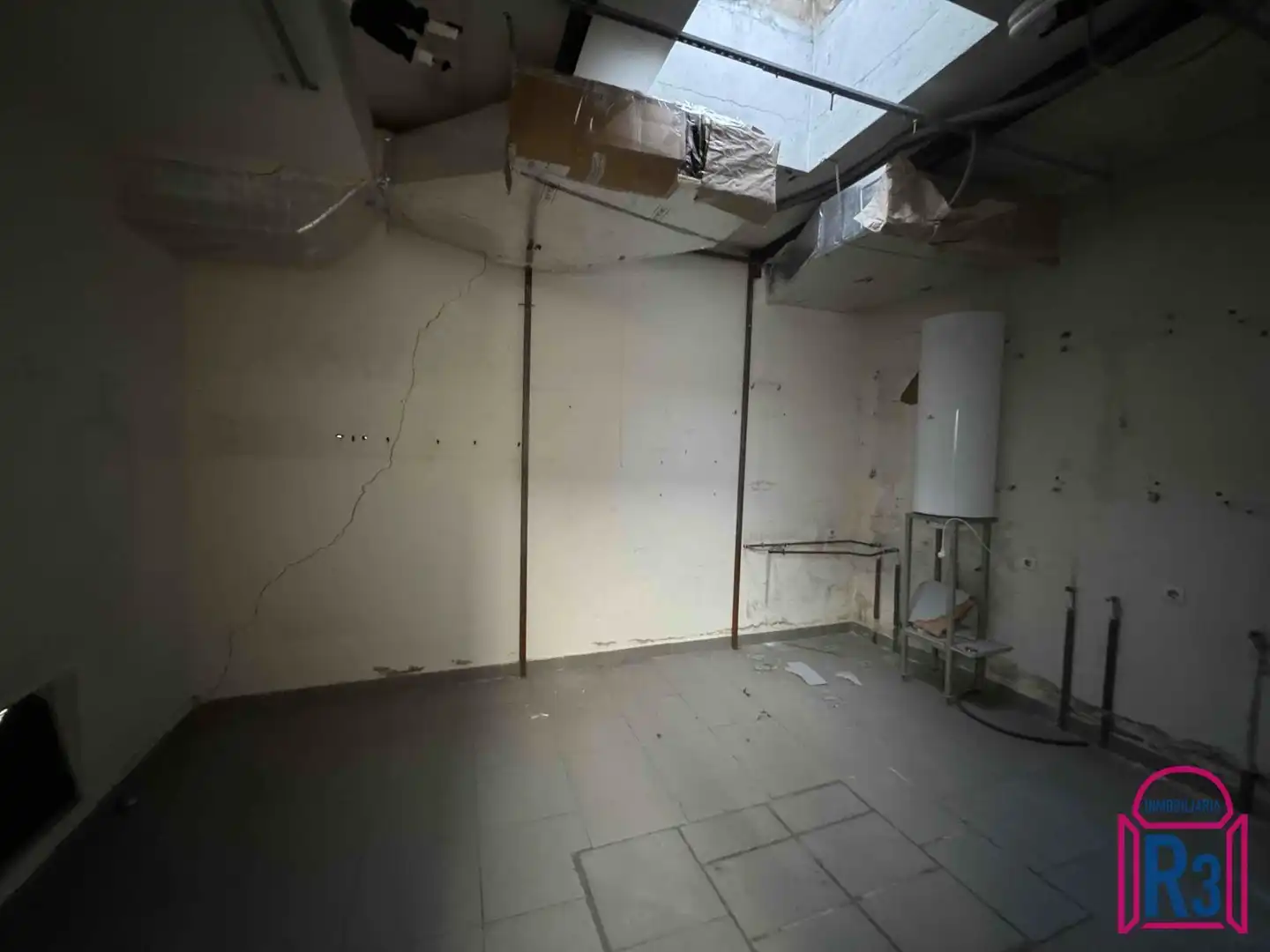 Local comercial en venda a Alfonso V, imagen 12