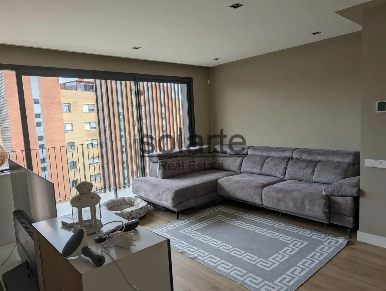 Living room of Flat for share in Cornellà de Llobregat  with Air Conditioner and Furnished