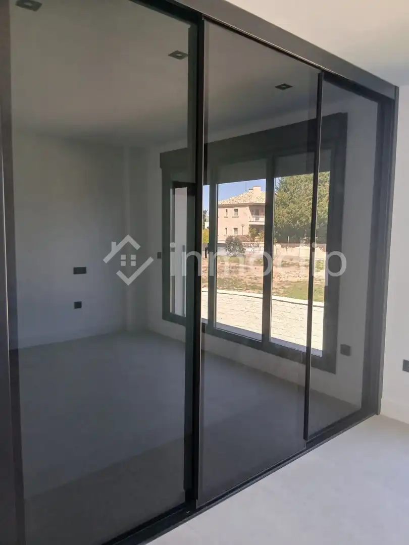 Casa o xalet en venda en Villamayor amb Calefacció, Jardí privat i Terrassa