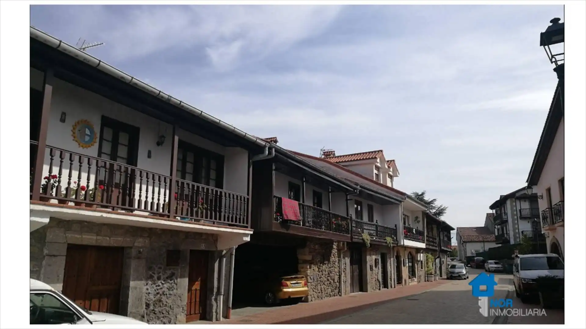 Vista exterior de Piso en venta en Escalante con Terraza y Amueblado