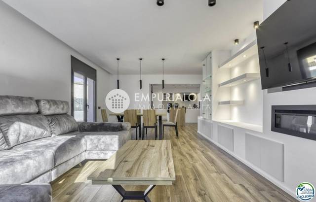 Casa-chalet en Venta en Calle Canigo, -1 en Cistella