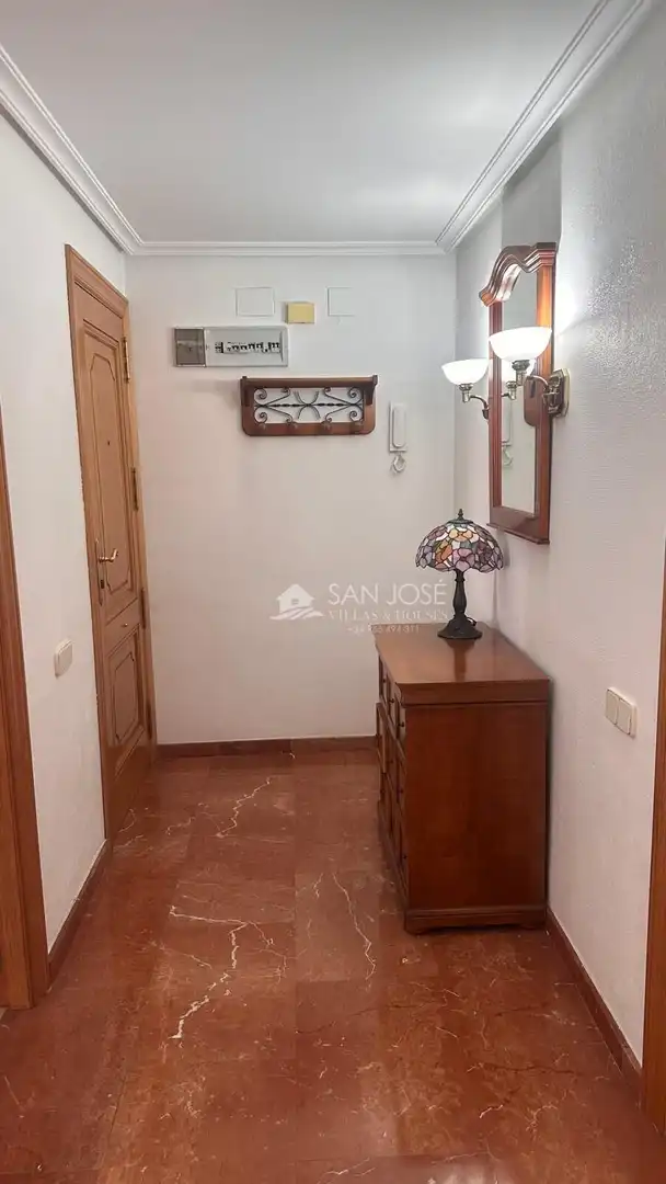 Flat for sale in Aspe  with Air Conditioner and Storage room