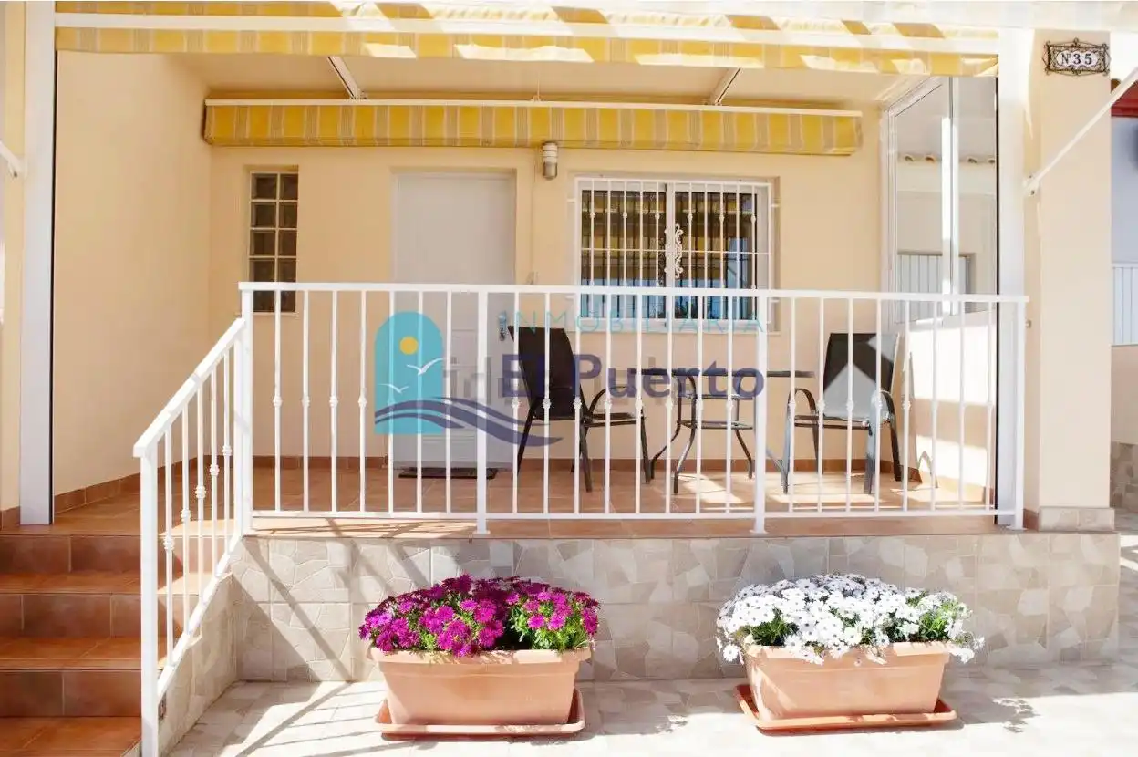 Vista exterior de Dúplex en venta en Cartagena con Aire acondicionado, Calefacción y Jardín privado