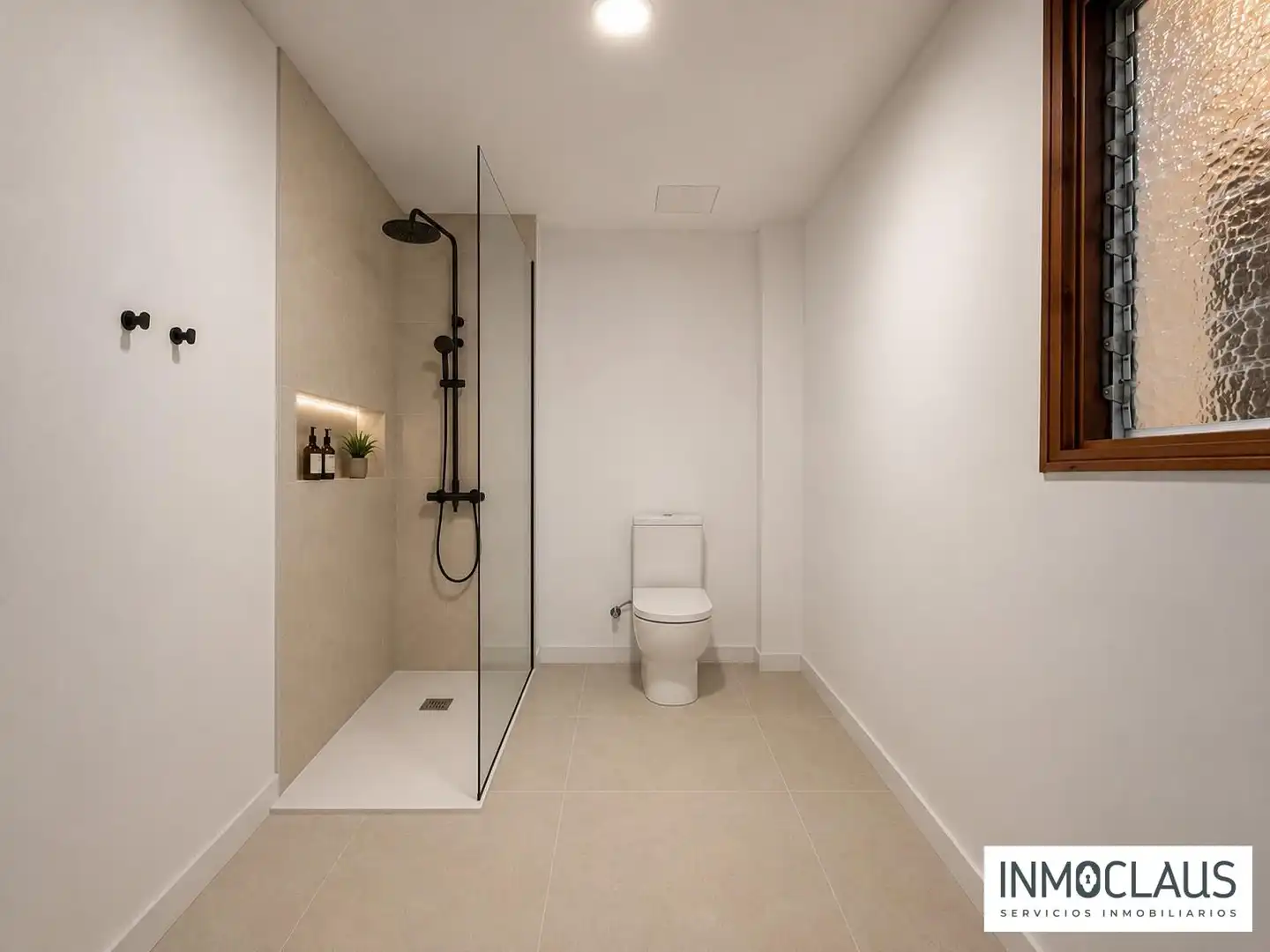 Baño de Piso en venta en Inca con Parquet y Balcón