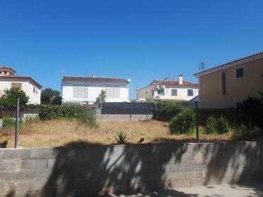 Terreno residenziale in vendita a Carrer de l'Abat de la Real 77