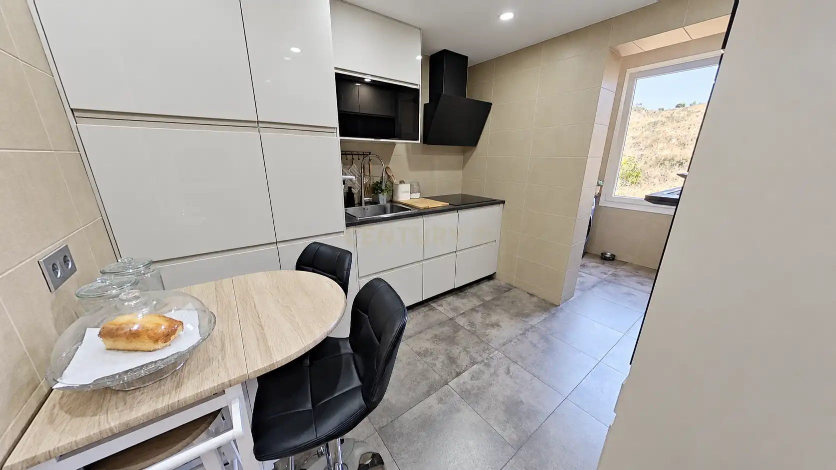 Flat with pool for sale in Calahonda, imagen 19