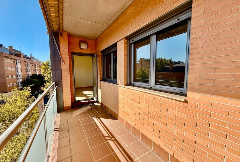 Foto 1 de Piso en venta en Cuatro vientos, Madrid