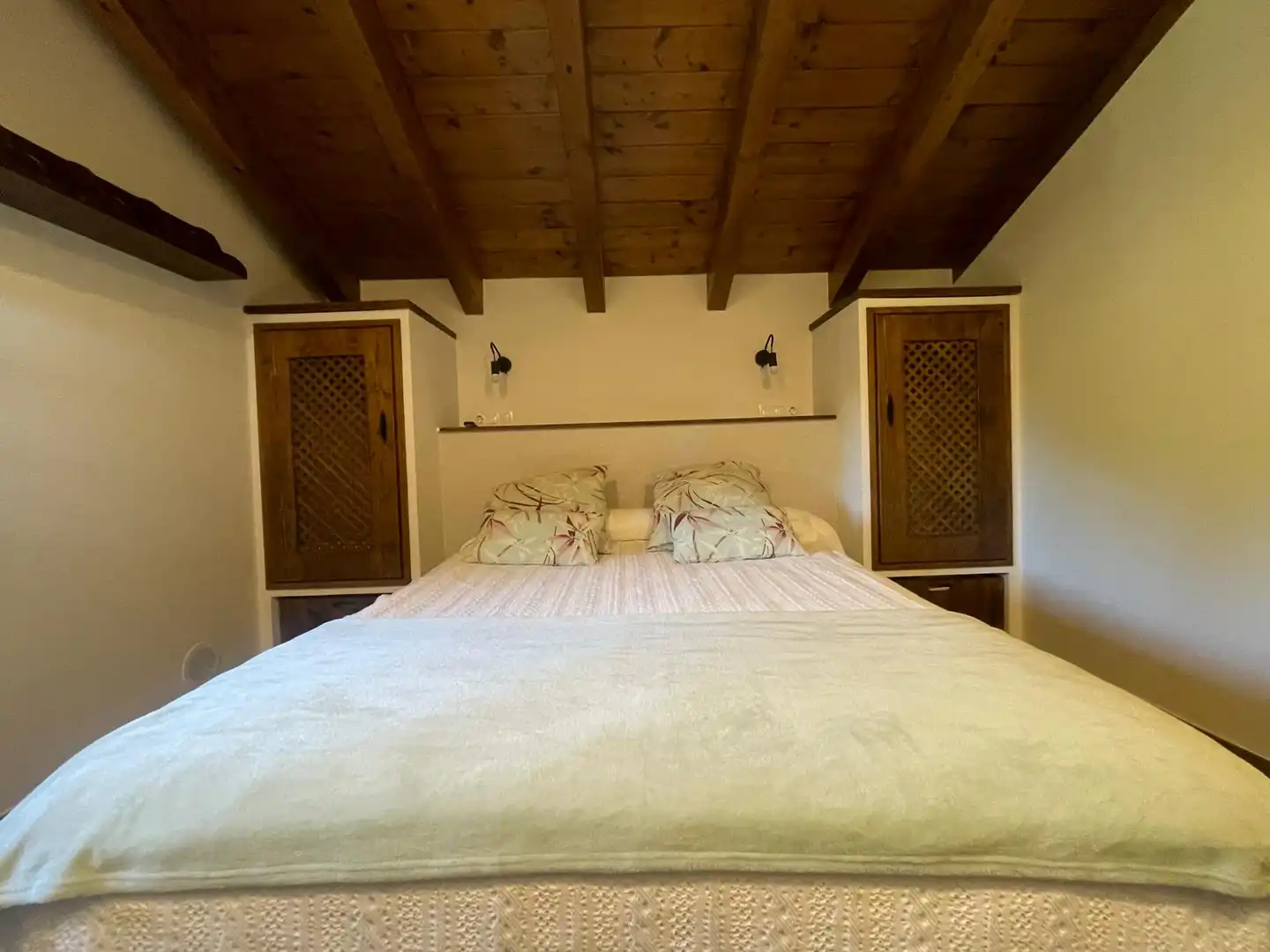 Habitación de Finca rústica en venta en Lekeitio con Aire acondicionado, Jardín privado y Parquet