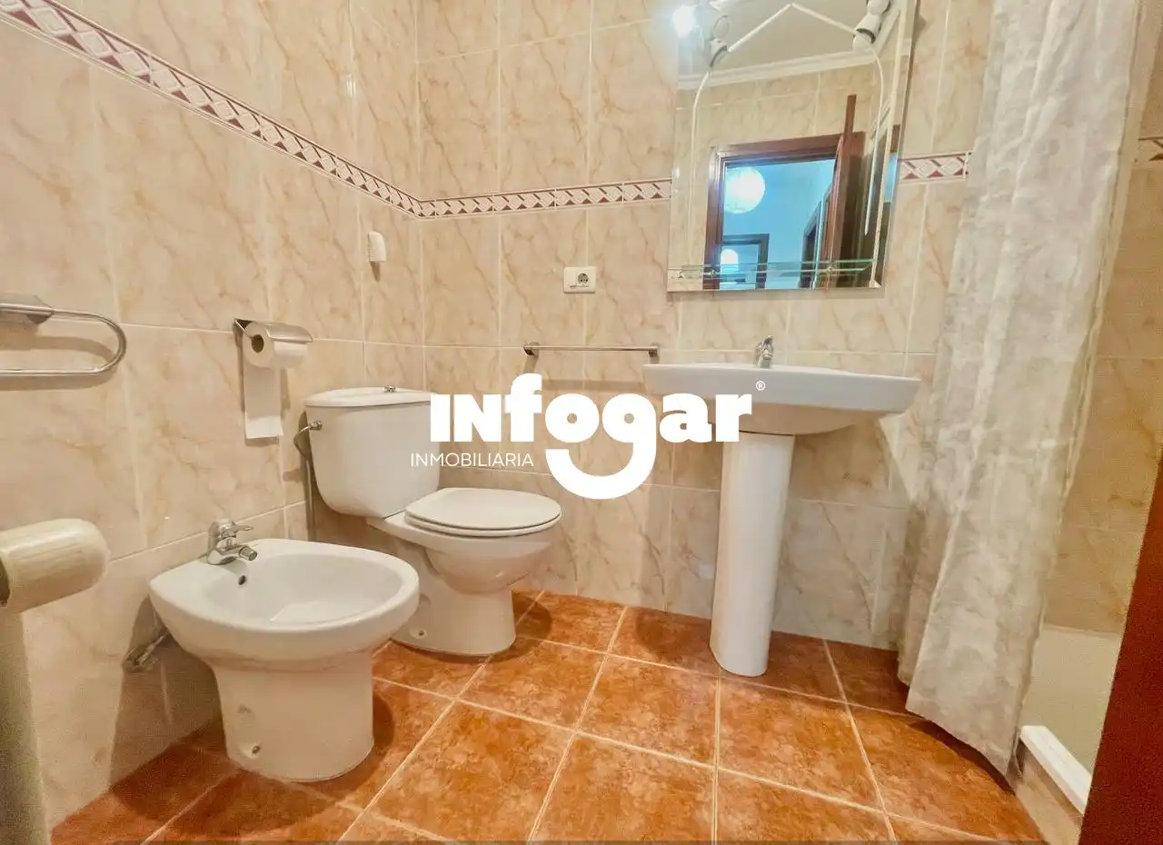 Badezimmer von Wohnung zum Verkauf in Tomiño mit Heizung, Terrasse und Möbliert